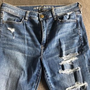 American Eagle Size 12 Distressed Skinny Jeans